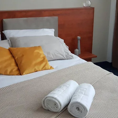 Hotel Hotel City 4*